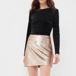 Banana republic mini rose gold, sequin skirt.